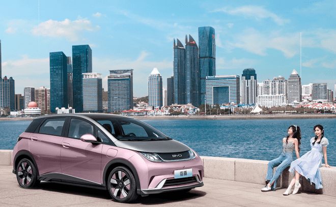 �ȁ��Ϻ������N��20�f������Ů܇��������